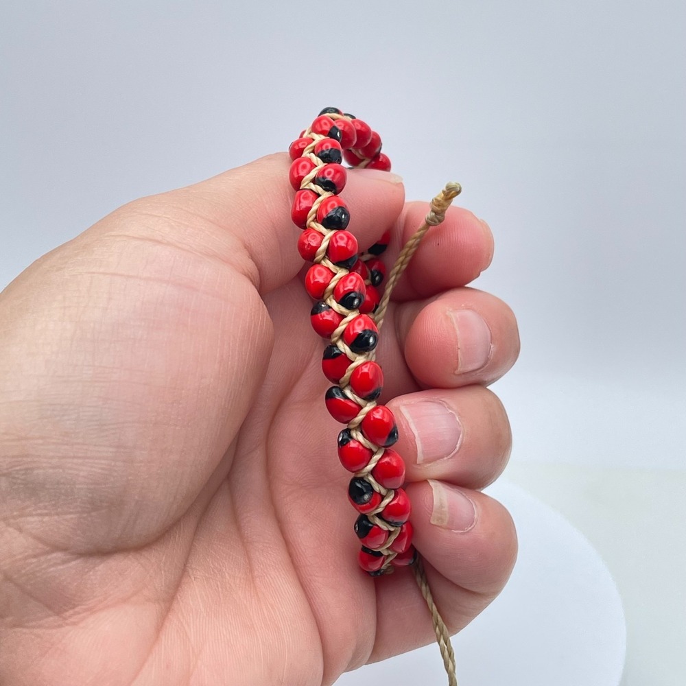 Vintage Y2K Red Black Seed Bead Bracelet Adjustable Macrame Boho Bracelet‎ - Picture 9 of 10